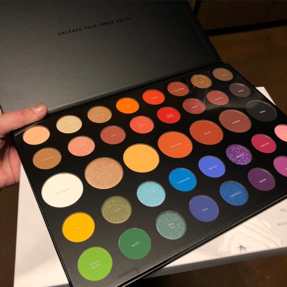 👯‍♀️NEW Morphe JAMES CHARLES Palette 🌈 - Picture 5 of 8